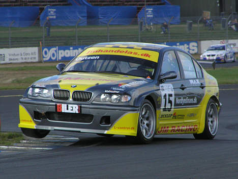 Michael Outzen gav den gas for JM Racing i 2006, det har indbragt han en plads i teamet igen i 2007.